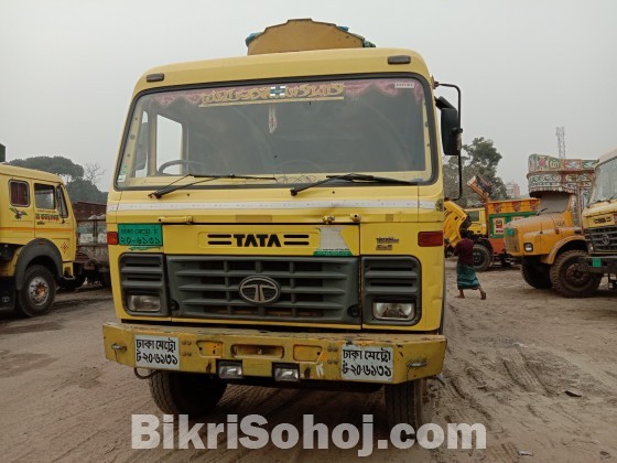 1615 TATA. Truck sale.